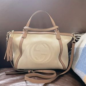 Gucci Soho zip top handle bag, with crossbody strap